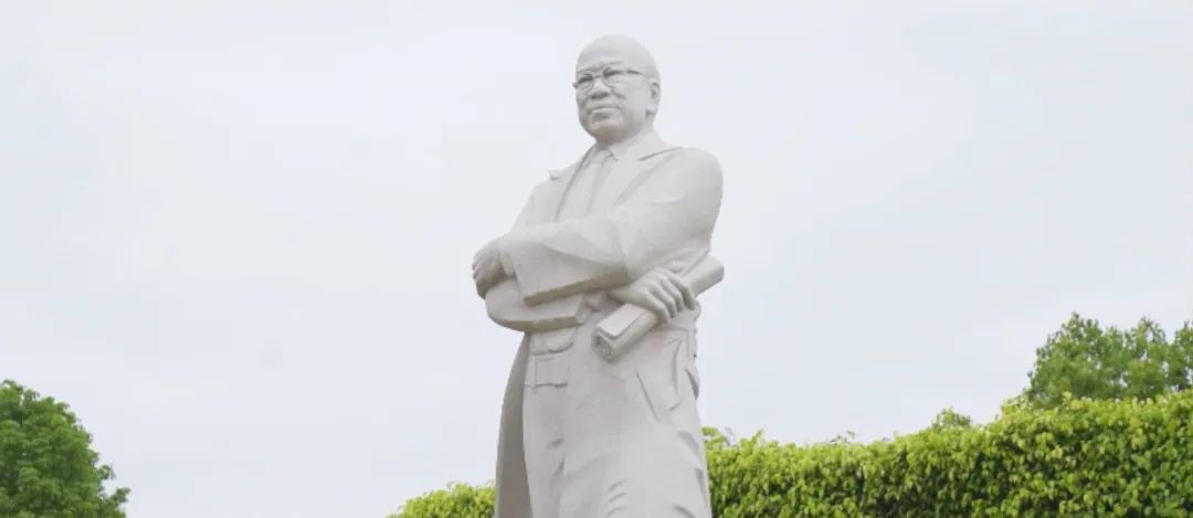 林文镜:矢志为家乡“造血”的爱国侨领