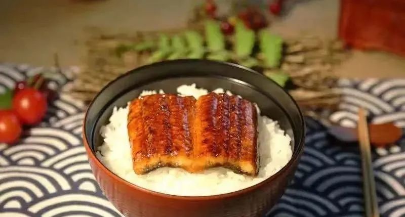 福清企业福建天马科技集团鳗鲡堂“白烧烤鳗” 荣获蒙特奖金奖