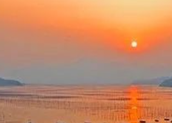 东壁岛（沙滩海洋度假胜地）