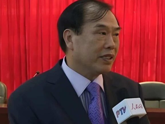 冠城集团韩国龙：为家乡发展链接全球资源